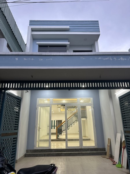Cho thuê nhà nguyên căn phường Tân Thới Nhất, Quận 12, Diện tích: 5mx20m