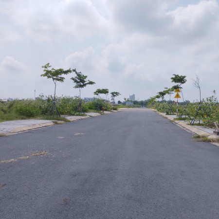 Đi đến slide 2