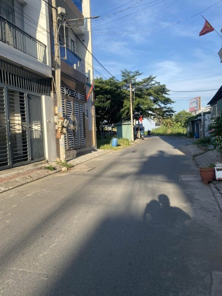 Sắp định cư bán nhanh Nguyễn Duy Phương, Bình Chánh, 90m2, 890 triệu, SHR