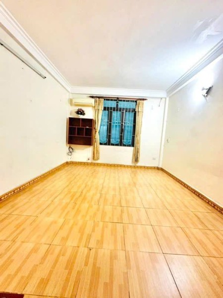 Thịnh Liệt - Hoàng Mai - ngõ to rộng thoáng - gần ô tô 28 m - 5 tầng - 5x tỷ