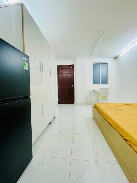 Phòng Studio full nội thất 28m2 - 71 Hồ Bá Kiện Quận 10 (Thang máy, khóa vân tay)