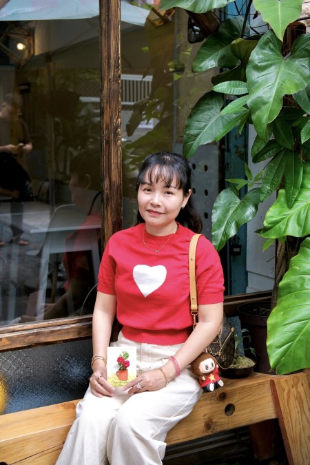 Ms. Hà