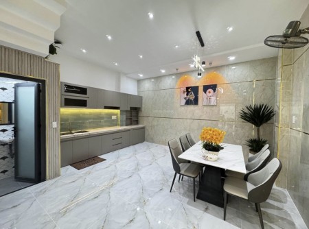 Nhà mới 1T-2L gần trạm thu phí Suối Giữa ngay TT Thủ Dầu Một nhận nhà ở ngay.