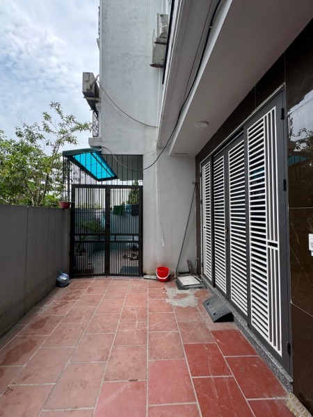Đi đến slide 8