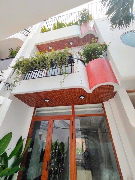 Chính chủ bán nhà 3 tầng mới – Có hồ bơi – Kiệt Phạm Văn Nghị