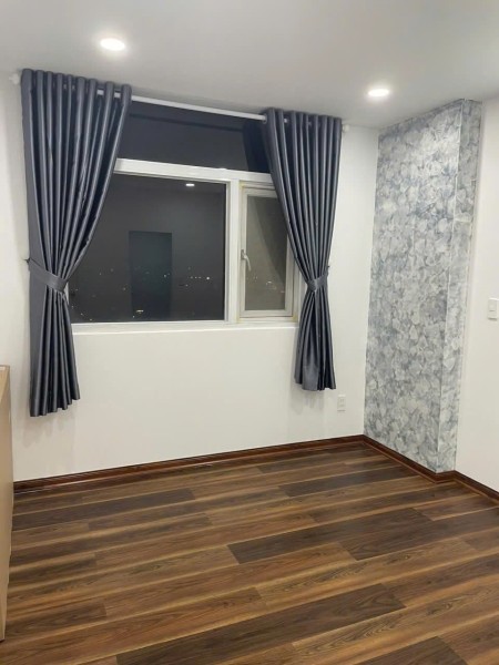 Chung cư 8x plus Trường Chinh,Q12: 80m2, 3p ngủ, NT, 95tr/th