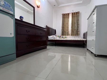 Cho thuê phòng VIP 19m2 Đinh Tiên Hoàng, p1, Bình Thạnh