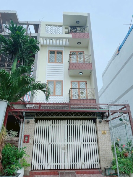 Tôi cần bán Nhà Nguyễn Căn 3 Tâng - 4 PN - 4 WC ở KDC 13E Intresco
