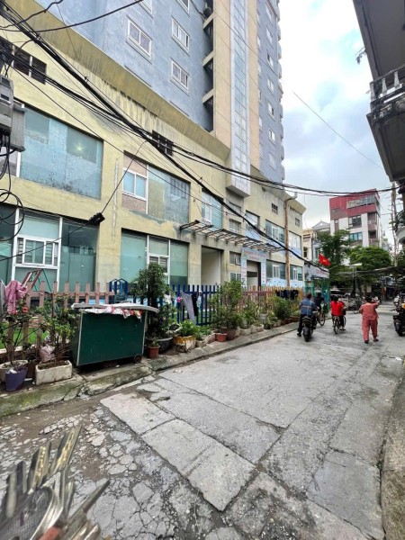 Mặt phố Phan Chu Trinh - 3 tầng - Khung cột chắc chắn lên 5 tầng thoải mái. Chỉ 7 tỷ