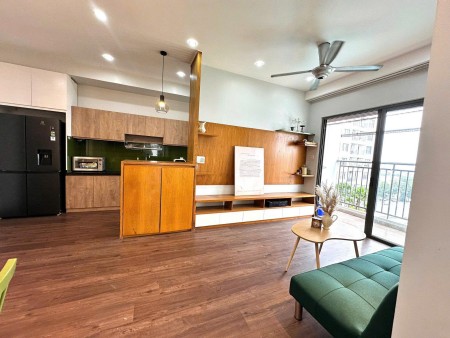 Satra Eximland,Phan Đăng Lưu,Phú Nhuận: 98m2, 2p ngủ lớn,NTCC,18tr/th