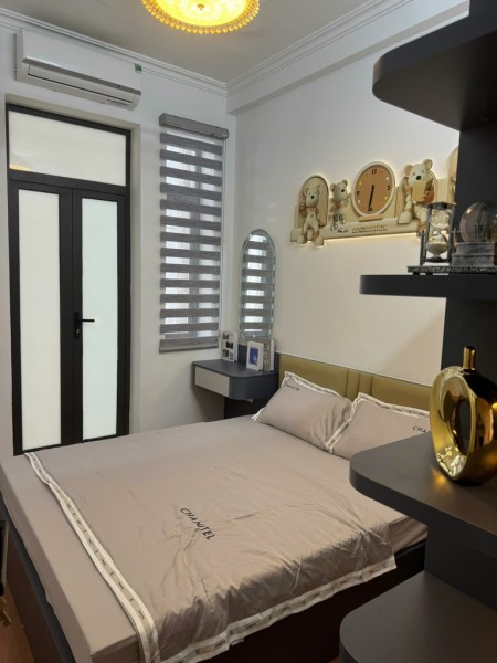 Nhà đẹp Mỹ Đình - 41m² - Ngõ rộng - Gần SVĐ - Full nội thất - Nhà đẹp ở ngay - Giá 8.15 tỷ