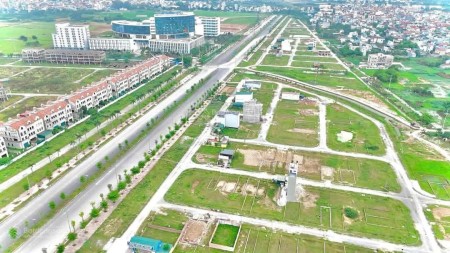 Ảnh 4 - BÁN GẤP ĐẤT DỊCH VỤ 83M2 MẶT TIỀN 5.8M - AN THƯỢNG, HOÀI…