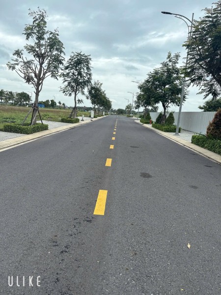 Cần bán đất nền KINGHILL giá chỉ từ 1t9