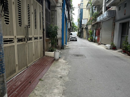 Nhà Vũ Hữu Thanh Xuân 54m2x4 tầng, gara ô tô, giá 18.5 tỷ