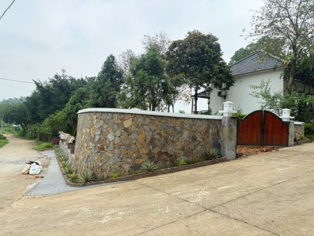 Cần bán đất lô góc 2 mặt tiền ở xã Yên Bài, huyện Ba Vì, TP. Hà Nội