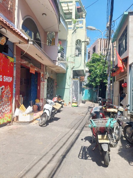 Nhà cho thuê 5m x 12m, 1 lầu, Gia Phú, Phường 3, Quận 6