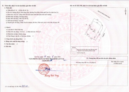 Chính chủ bán nhà mặt tiền biệt thư thành phố Lào Cai, sổ đỏ