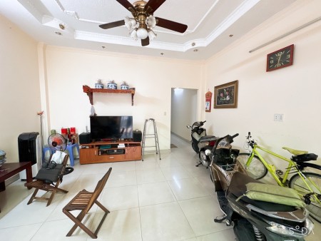 Hẻm xe hơi – Dương Đình Hội, Q9M, DT: 100m², 2 tầng, 3PN, 7,69 tỷ