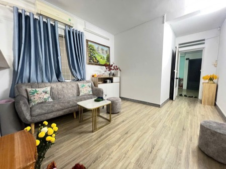 Chung cư 590, CMT8, Phường 11, Quận 3: 80m2, 2p ngủ, Nt, 11tr/th