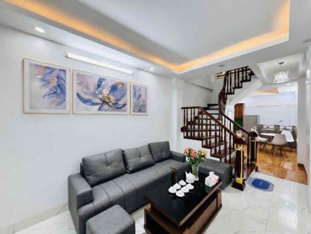 7,850 tỷ – Nhà đẹp ở ngay – Ngõ thông – 3 nhà ra ô tô – Thiết kế thông minh – Đầy đủ công năng
