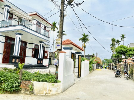Bán lô đất ven Hội An — Gần sông thoáng mát, dân cư đông đúc, 126m², giá 6xx triệu