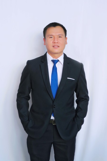 LÊ NHO KHÁNH