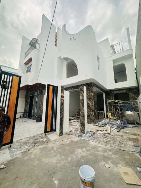 Bán villa mini 3 tầng – Tôn Đản – Ô tô đỗ trong sân