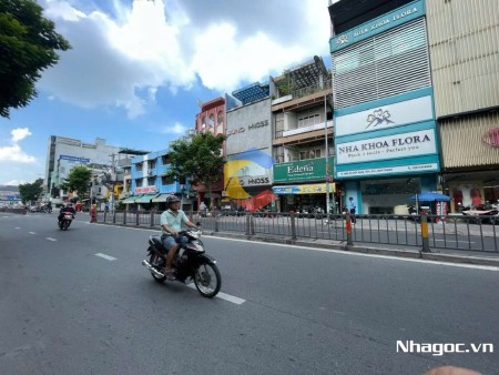 Bán nhà riêng, đang cho thuê 60tr/tháng, gồm 8 phòng & 1 mặt bằng