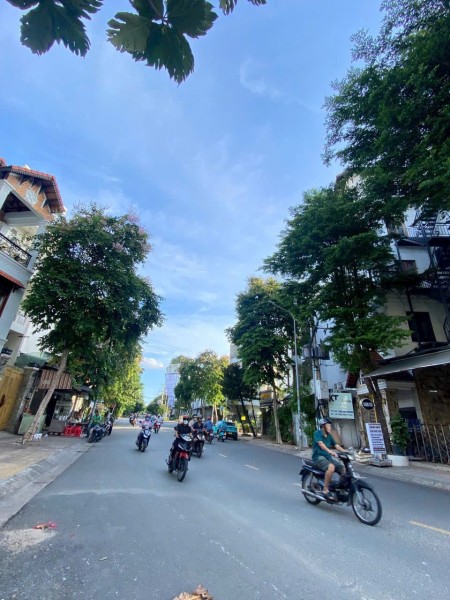 Đi đến slide 4