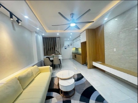  BÁN NHÀ LONG BIÊN – Ô TÔ ĐỖ TẬN CỬA – KINH DOANH – NHÀ MỚI – GẦN HỒ 