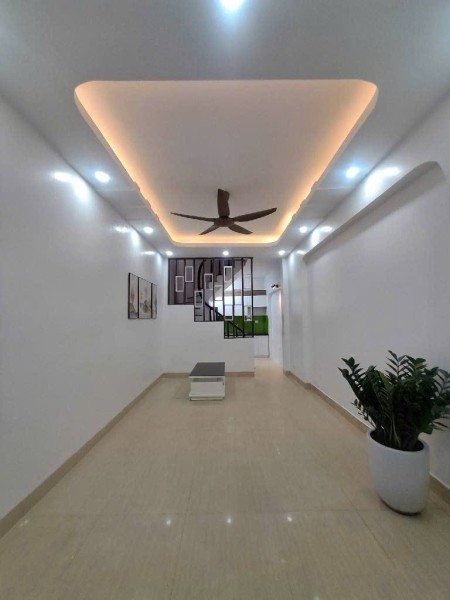 Siêu Hiếm – Nhà Đẹp Lĩnh Nam, Chủ Bán Gấp Sang Đức Định Cư