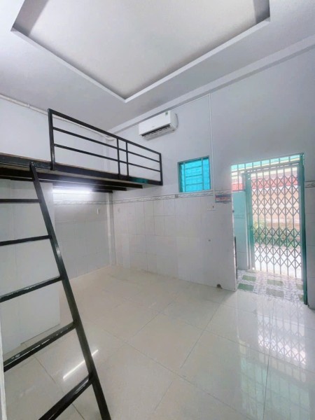 Phòng gác lửng máy lạnh, tách bếp 30m2 - 269 Phan Huy Ích Q. Gò…