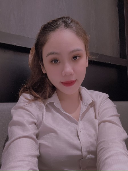 Nguyễn Hoàng Tố Nhi