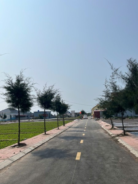 CẦN BÁN - chỉ 1 tỉ đồng 100m2 TT.Quất Lâm