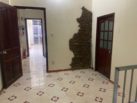 Tìm người ở ghép BAO ĐIỆN NƯỚC ngay Nguyễn Duy Dương P9 Q5