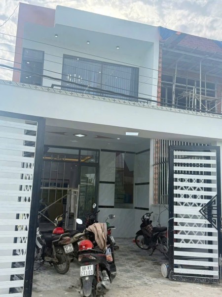 Chính chủ bán gấp nhà 2 tầng, chỉ 1,2 tỷ ở TP.HCM