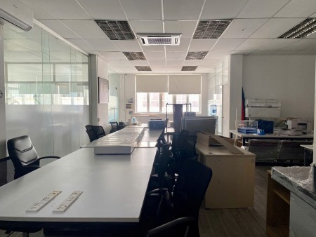 Cơ hội hiếm: Thuê văn phòng cao cấp Quận 1, full nội thất,…
