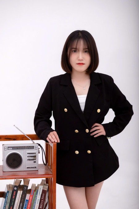 Vy Thư