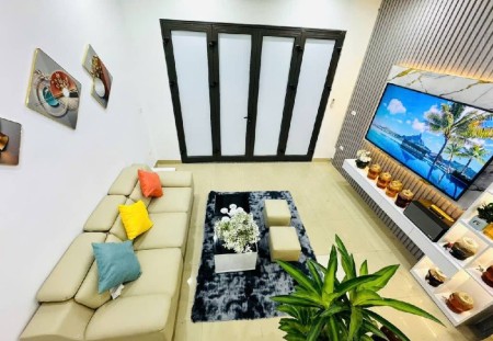 THÔNG SỐ VÀNG – DT 42m² – MT 4.4m – NHÀ 2 MẶT TIỀN – NGÕ Ô TÔ – THÔNG BÀN CỜ