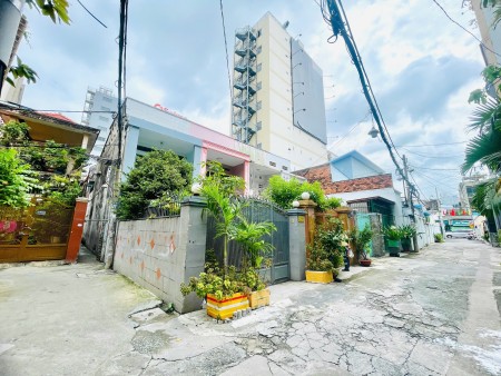 Bán nhà HXH đường Nguyễn Kiệm ngay Phan Đăng Lưu. 4.7x16m 90m2. 11.6 Tỷ Trệt Lầu. Rẽ như Bình Thạnh
