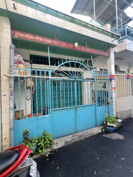 Chính chủ bán nhà cấp 4 hẻm xe hơi 5m Bà Hom P13 Q6