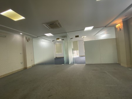 Cho thuê văn phòng 80m2 phố Trung yên 6