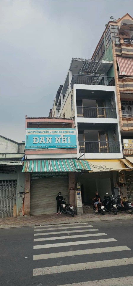 Đi đến slide 4