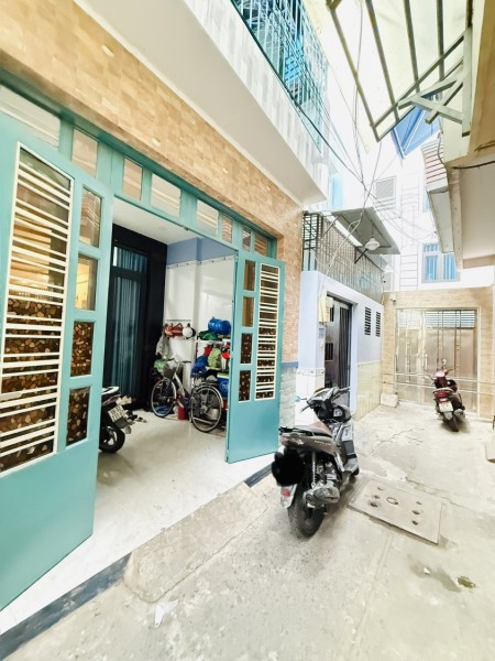 NHÀ ĐẸP TÂN BÌNH - MUA Ở NGAY - 3 TẦNG BTCT - 84M2 - NGANG LỚN NỞ HẬU - SỔ CHUẨN SANG TÊN NHANH