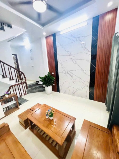 BÁN NHÀ TỔ 33.5m2 – Tổ 15 YÊN NGHĨA – HÀ ĐÔNG- 4 TẦNG – 4.35 TỶ