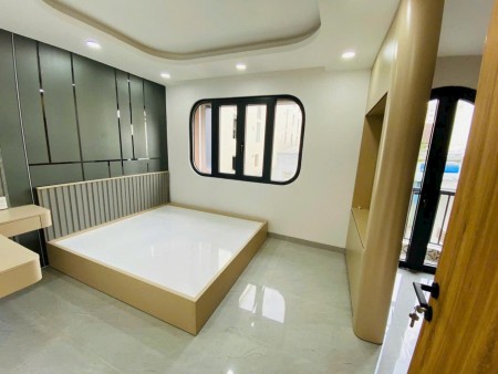 Bán nhà mới ở liền Phan Huy Ích GV 5PN 4WC 78m2 chỉ nhỉnh 7 tỷ có sân trước cửa