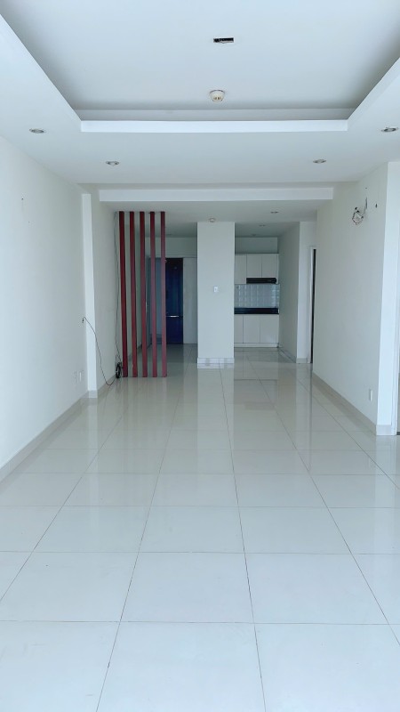 Chính chủ cần bán CH Terra Rosa 92m2 - 2PN KDC 13E giá 2 tỷ 750 có sổ Hồng view nhìn về Quận 7