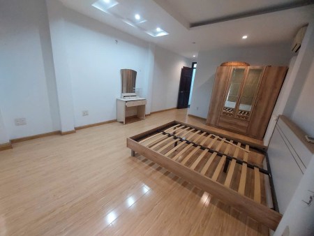 **Bán nhà 48/20 đường Lam Sơn, phường 2, Tân Bình (4x10) 3 lầu; 10 tỷ