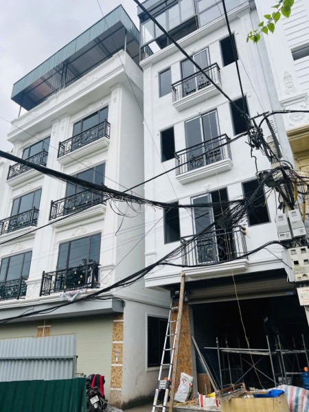 Bán nhà Phú Lương – Hà Đông – 5 tầng – 3 ngủ - Ô tô đỗ cổng