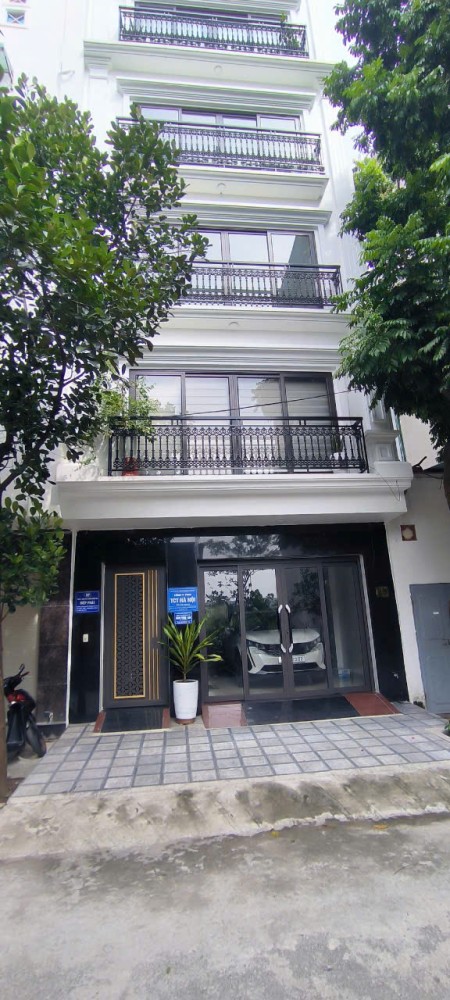 Nhà Đẹp Nguyễn Khuyến – Vị Trí Vip – 67m² – 4 Tầng –…